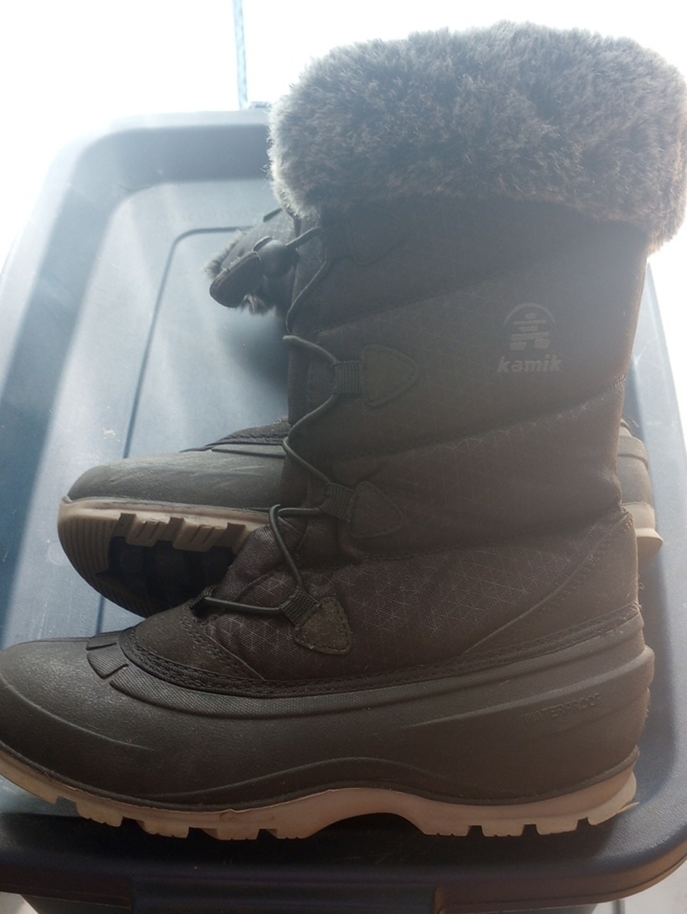 Kamik Brown Women's Insulated Snow Boots with Faux Fur Cuff